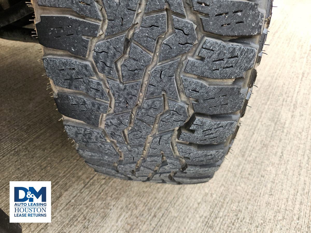 Used 2019 GMC Sierra 1500 SLT image 18