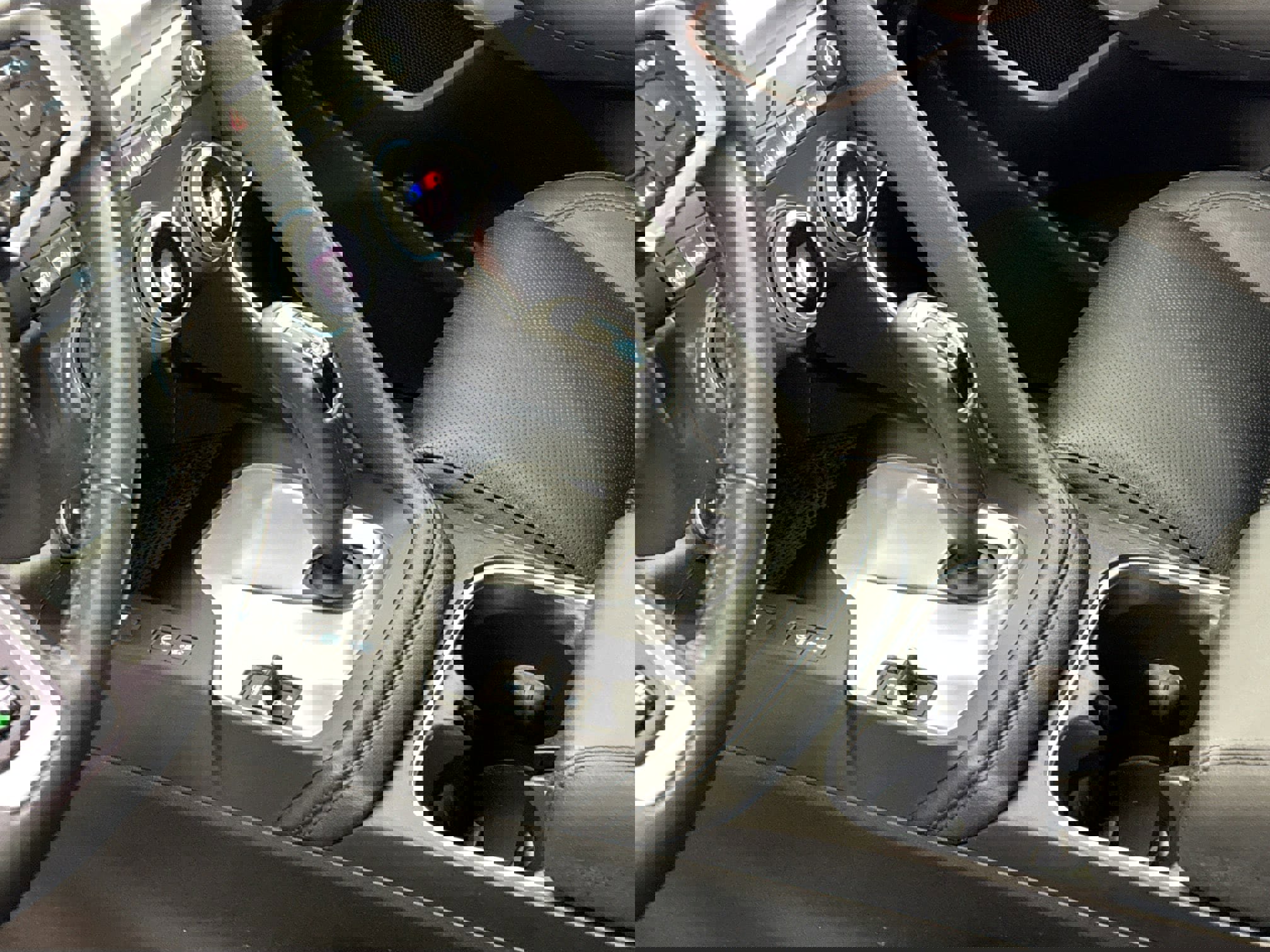 Used 2020 Jaguar E-PACE image 28