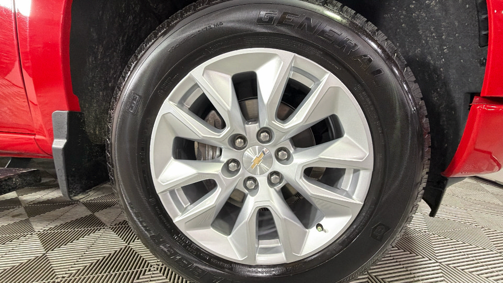 Certified 2025 Chevrolet Silverado 1500 Custom RWD image 37