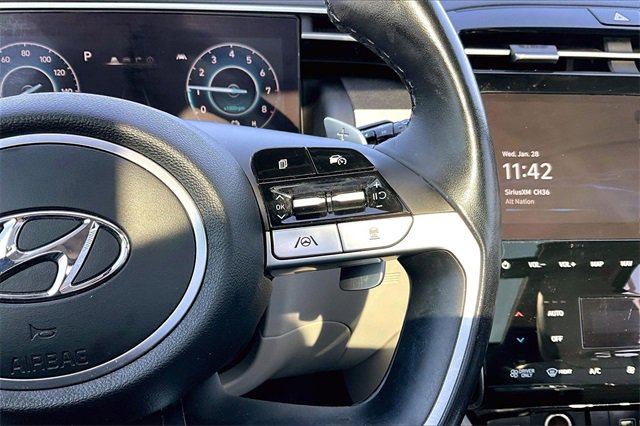 Used 2022 Hyundai Tucson Limited image 8