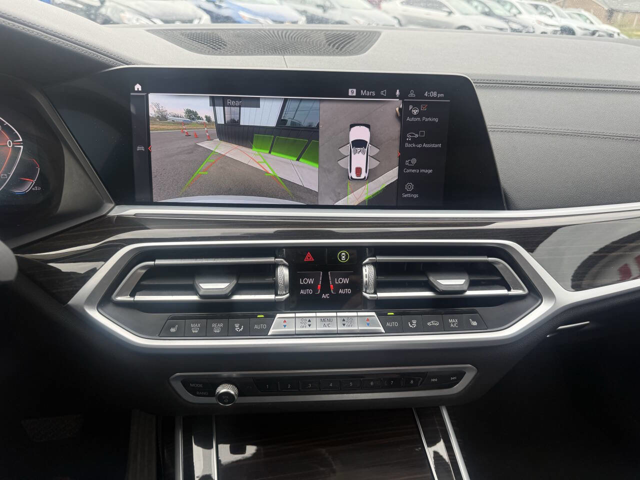 Used 2021 BMW X7 xDrive40i w/ Parking Assistance Package image 23