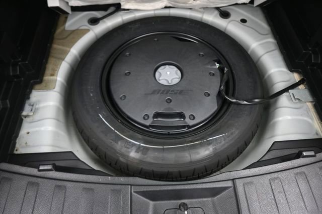 Used 2016 Nissan Rogue SL FWD image 12