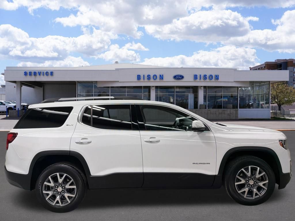 Used 2023 GMC Acadia SLT w/ Technology Package AWD/4WD image 2