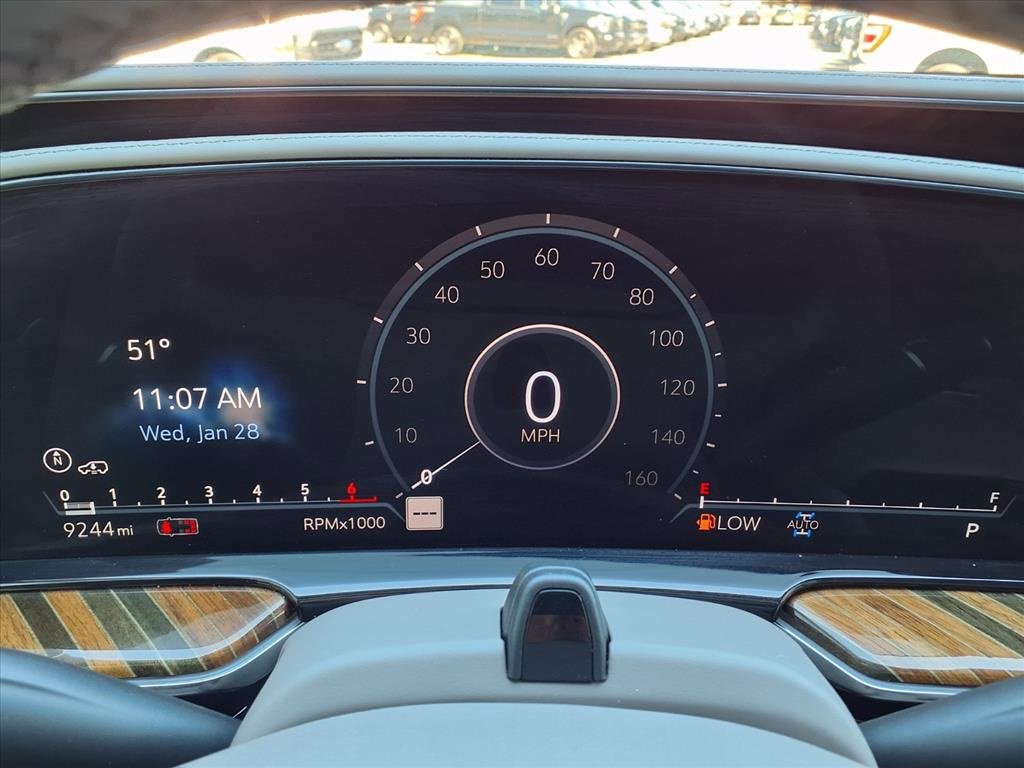 Used 2022 Cadillac Escalade Premium Luxury Platinum w/ Heavy-Duty Trailer Package image 40