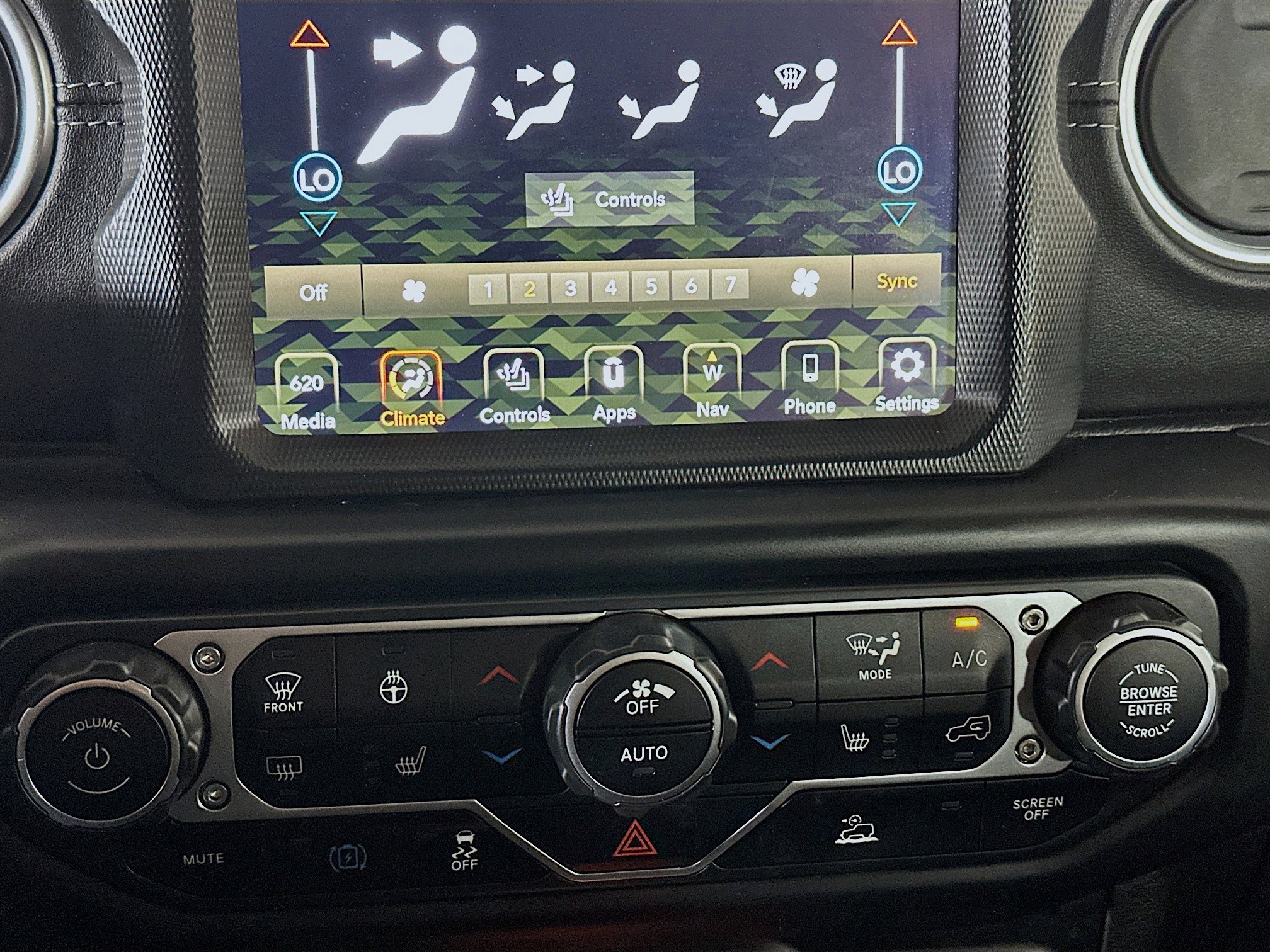 Used 2022 Jeep Wrangler Sahara w/ Cold Weather Group image 24