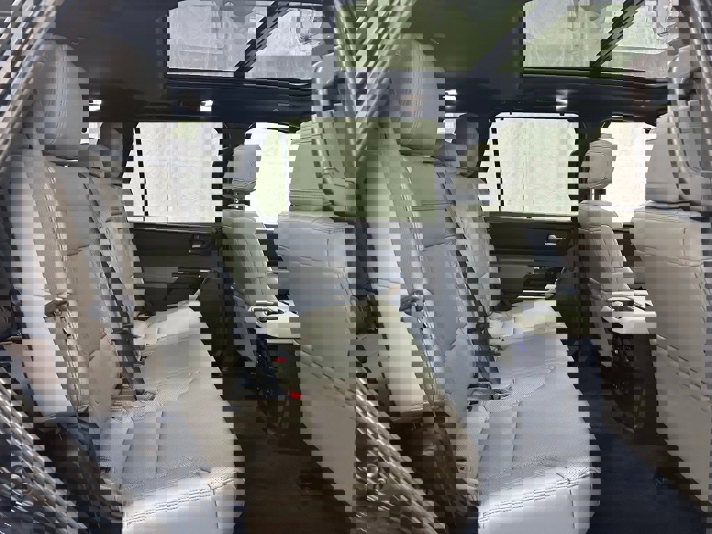 Used 2025 Toyota Sequoia Limited image 58