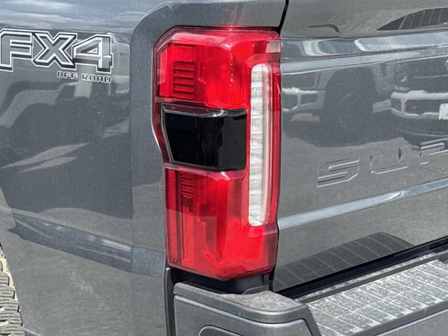 New 2026 Ford F350 Lariat w/ Black Appearance Package image 8