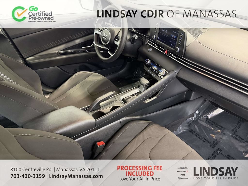 Used 2023 Hyundai Elantra SEL FWD image 15