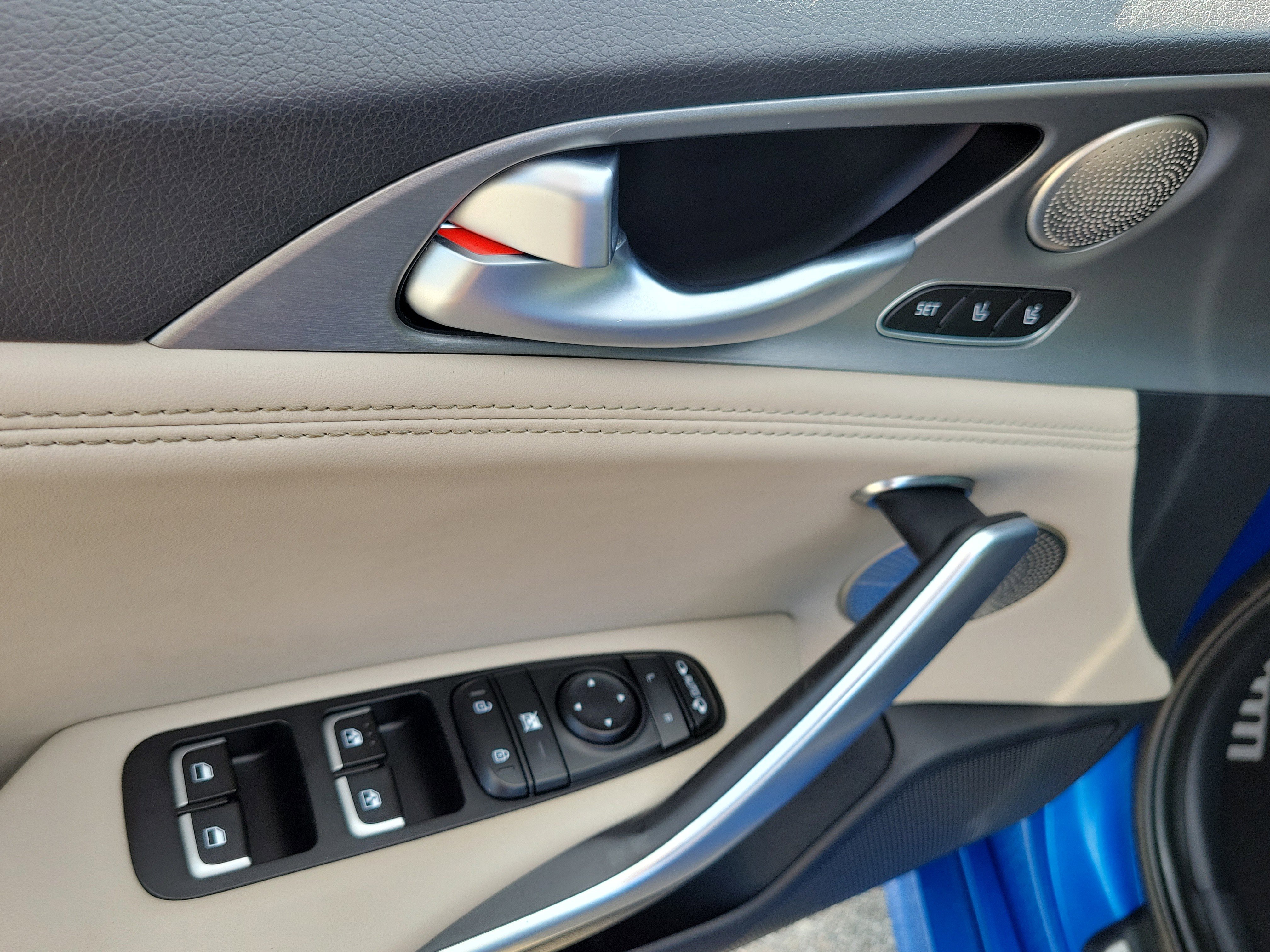 Used 2018 Kia Stinger GT2 image 25