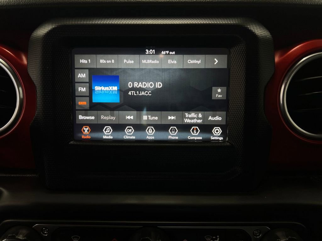 Used 2018 Jeep Wrangler Unlimited Rubicon image 22