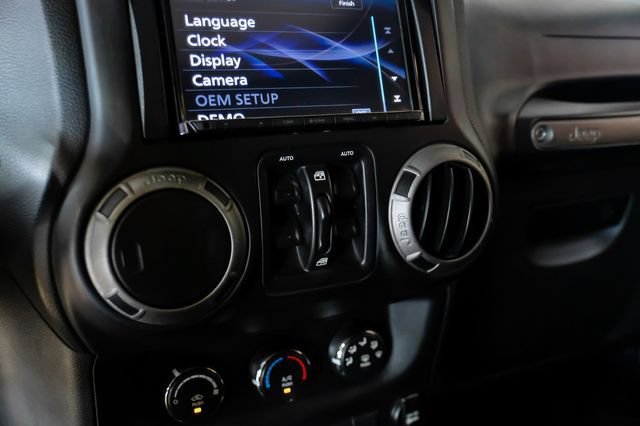 Used 2017 Jeep Wrangler Unlimited Sport AWD/4WD image 25