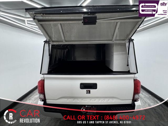 Used 2021 Toyota Tacoma SR RWD image 6