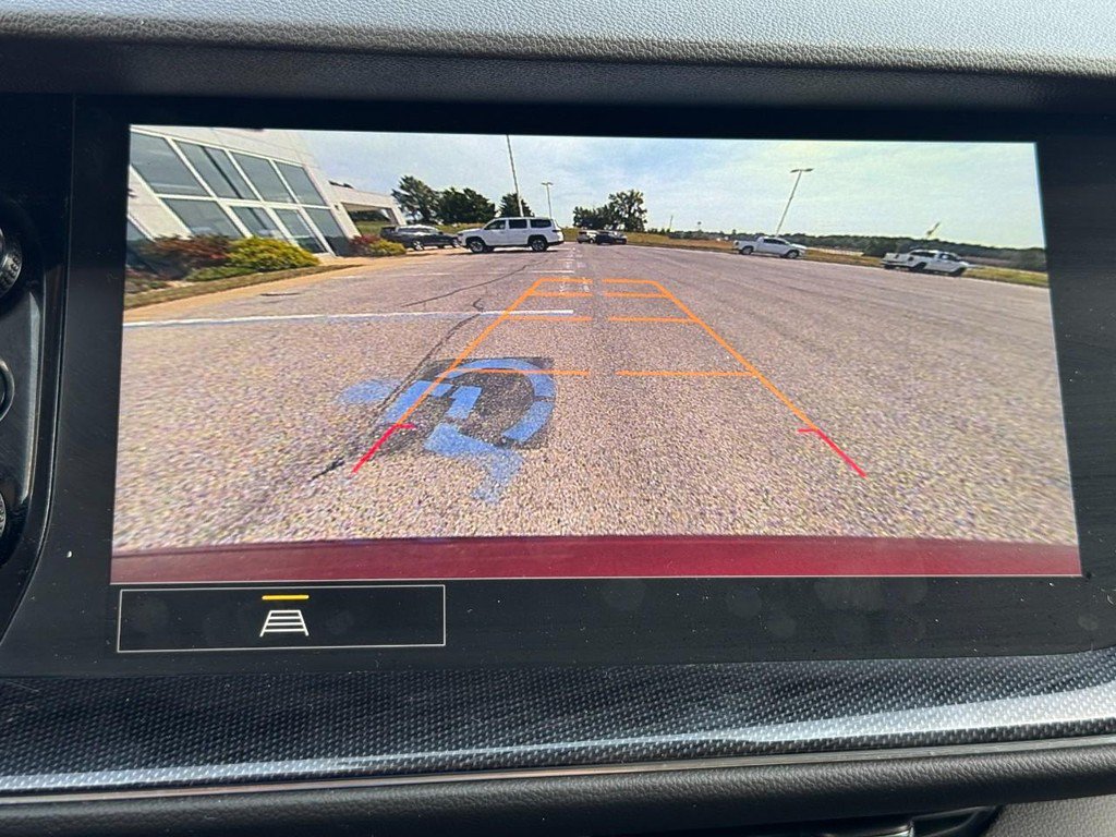 Used 2023 Buick Envision Essence FWD image 24