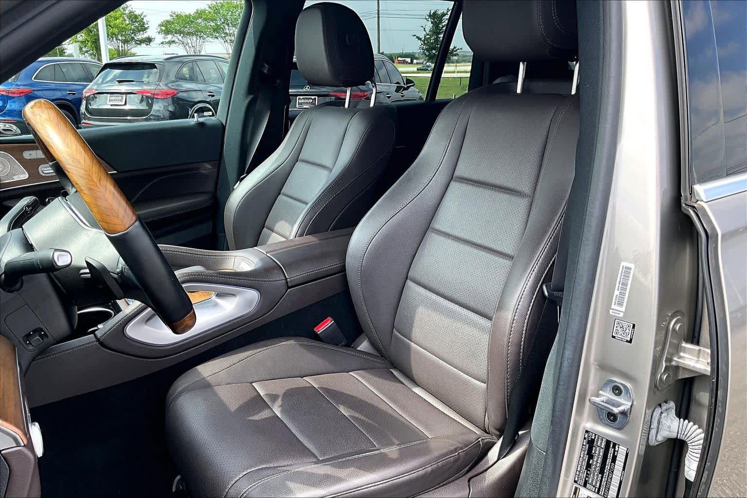 Certified 2023 Mercedes-Benz GLS 450 4MATIC image 8