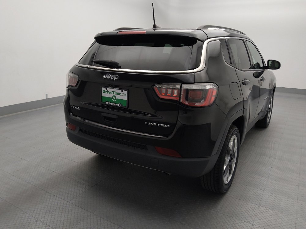 Used 2017 Jeep Compass Limited AWD/4WD image 7