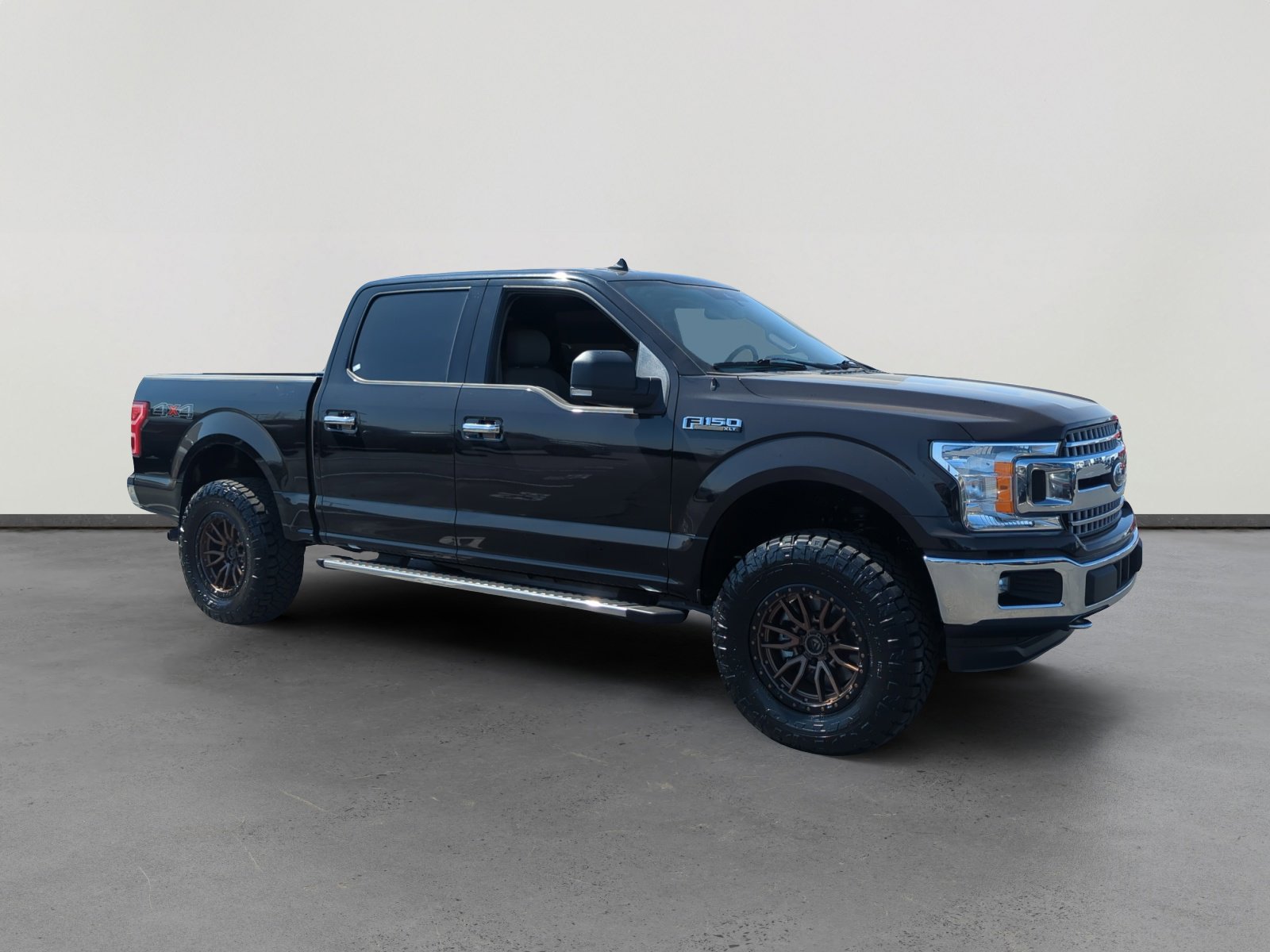Used 2020 Ford F150 XLT w/ Equipment Group 302A Luxury image 7