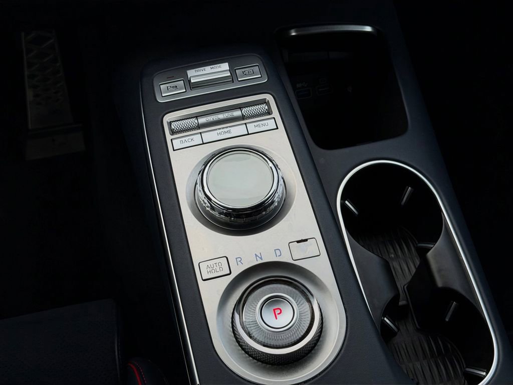 Used 2022 Genesis GV70 3.5T Sport w/ Sport Prestige Package image 16