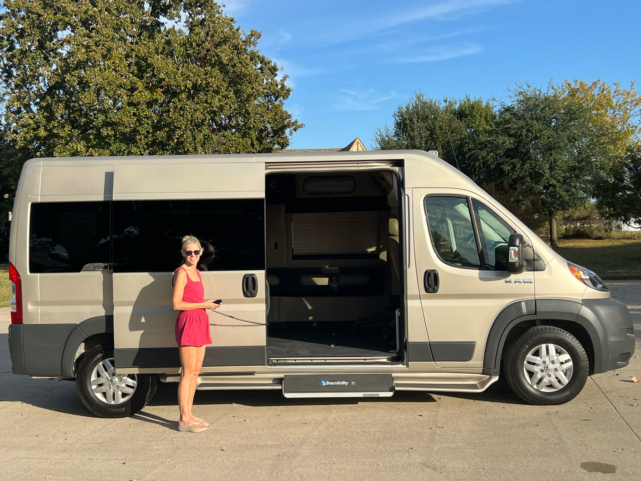 Used 2017 RAM ProMaster 2500 w/ Premium Appearance Group image 12