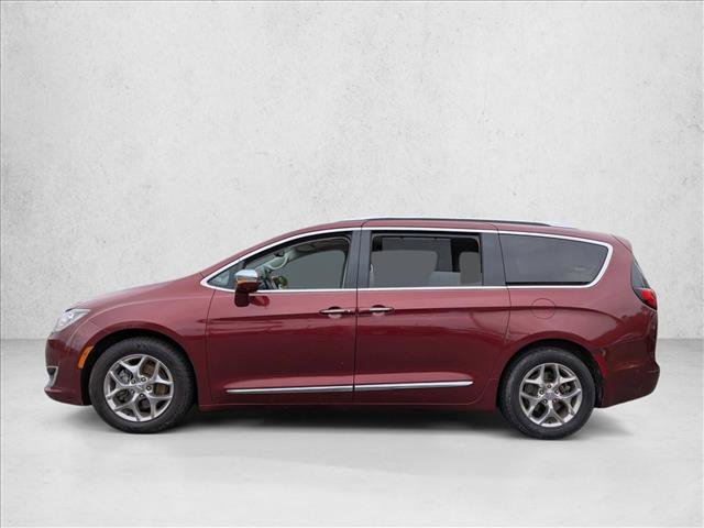 Used 2020 Chrysler Pacifica Touring-L video 2