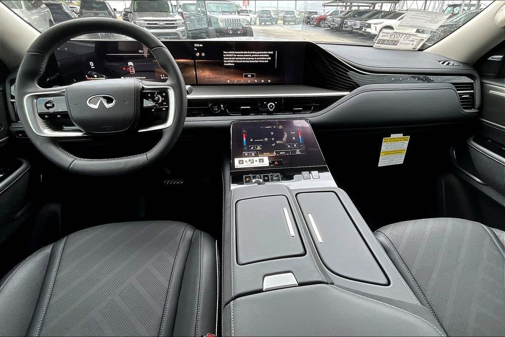 New 2026 INFINITI QX80 Luxe RWD image 7