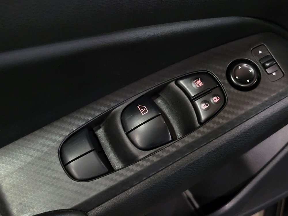 Used 2024 Nissan Altima 2.5 SV image 27