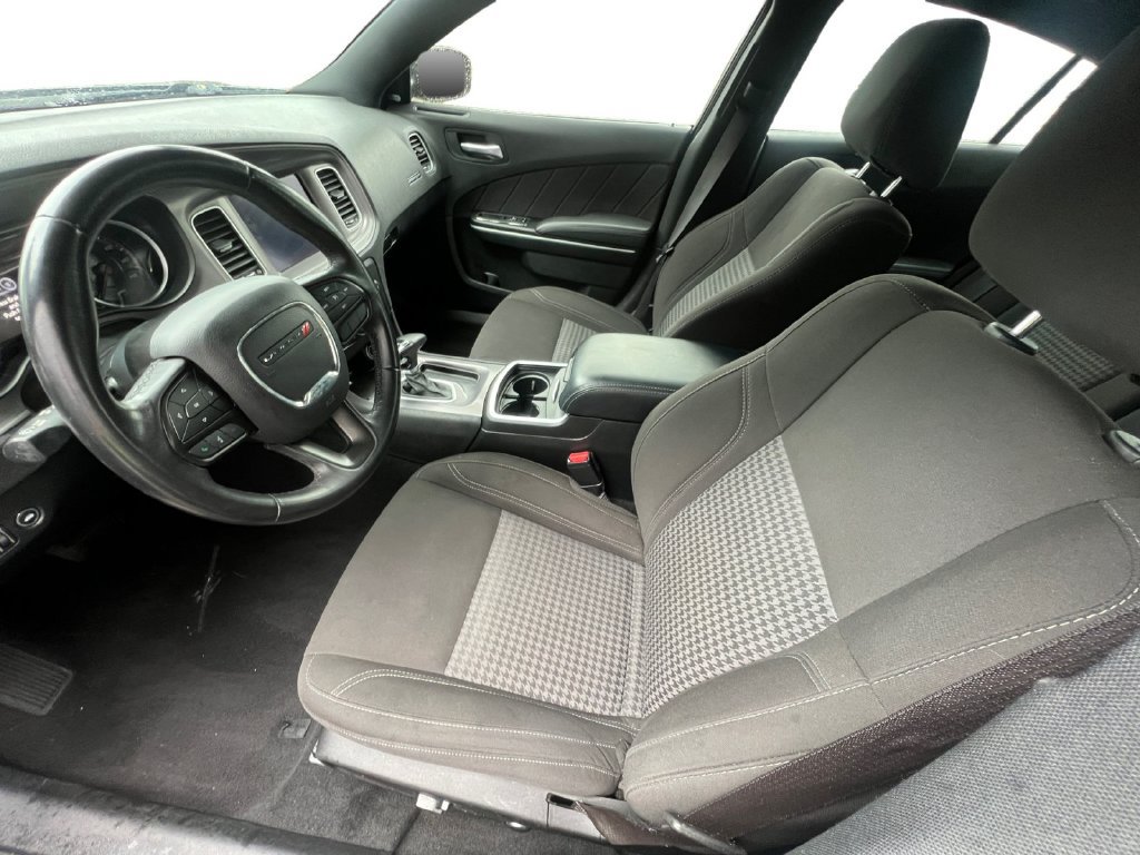 Used 2023 Dodge Charger SXT RWD image 19