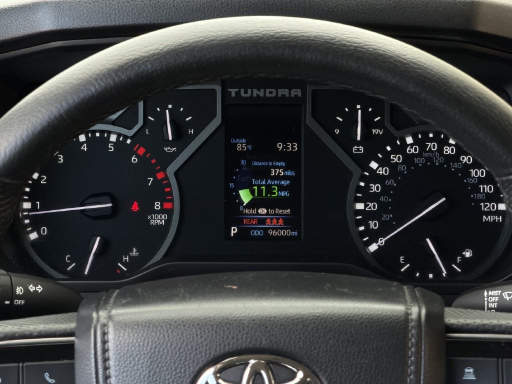 Used 2023 Toyota Tundra Limited w/ Power Package AWD/4WD image 17