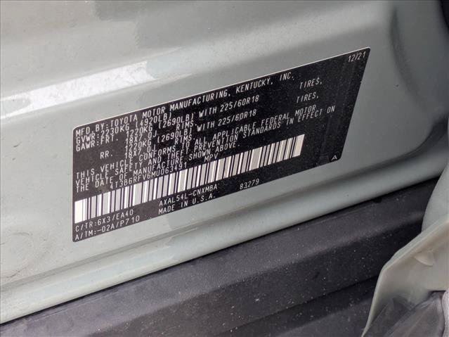 Used 2021 Toyota RAV4 XLE Premium AWD/4WD image 16