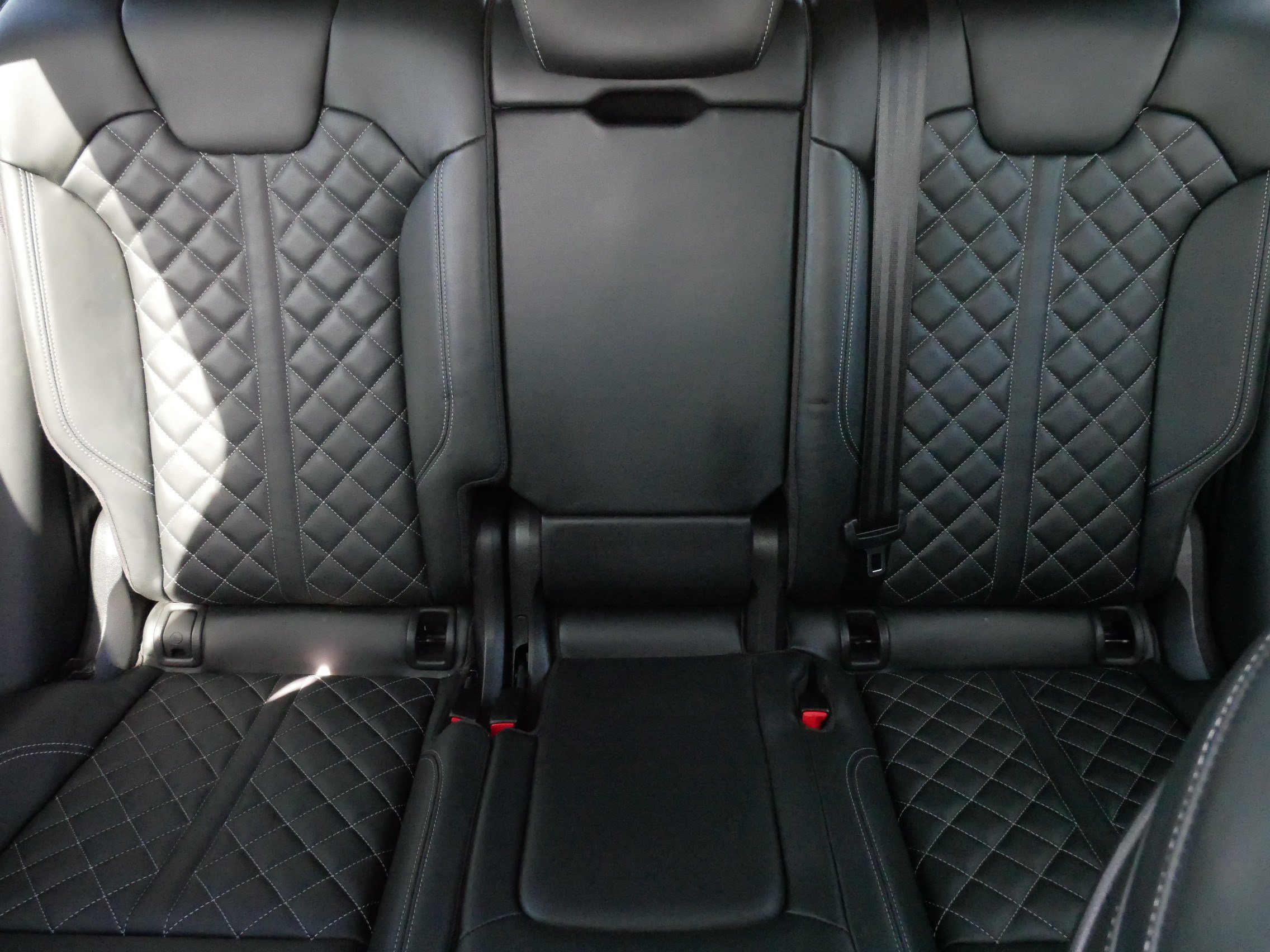 Used 2023 Audi SQ5 Prestige w/ Prestige Package AWD/4WD image 13