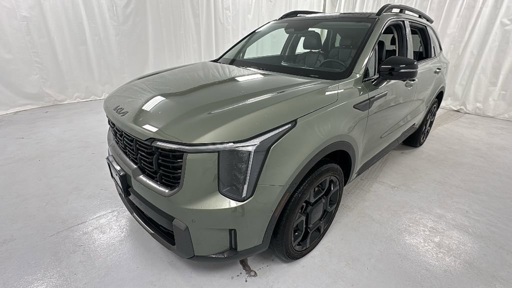 Used 2025 Kia Sorento SX image 7