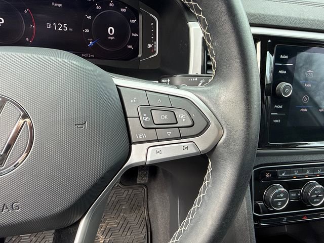 Used 2023 Volkswagen Atlas SE image 16