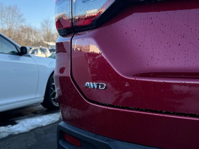 New 2025 Honda Pilot Touring image 8