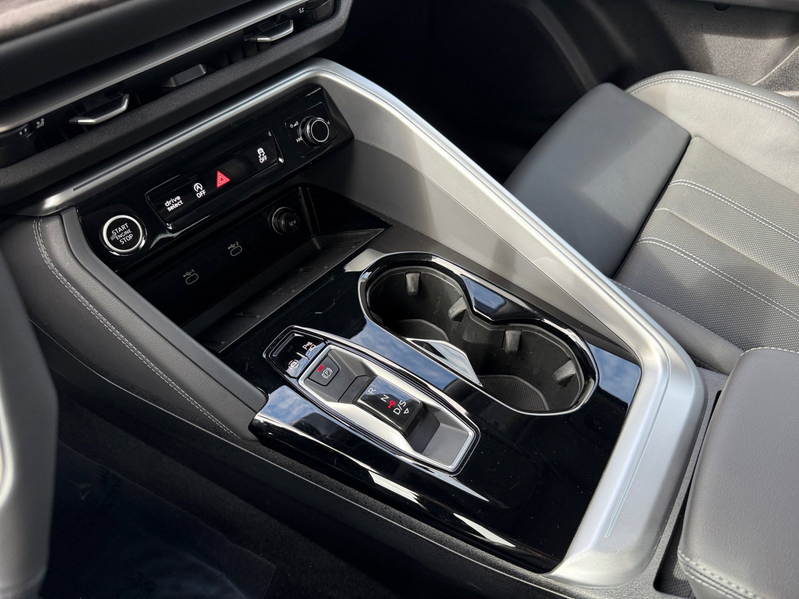 Certified 2025 Audi Q5 Premium Plus image 13