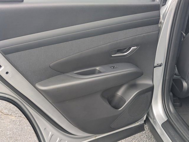 Used 2025 Hyundai Tucson SEL FWD image 18