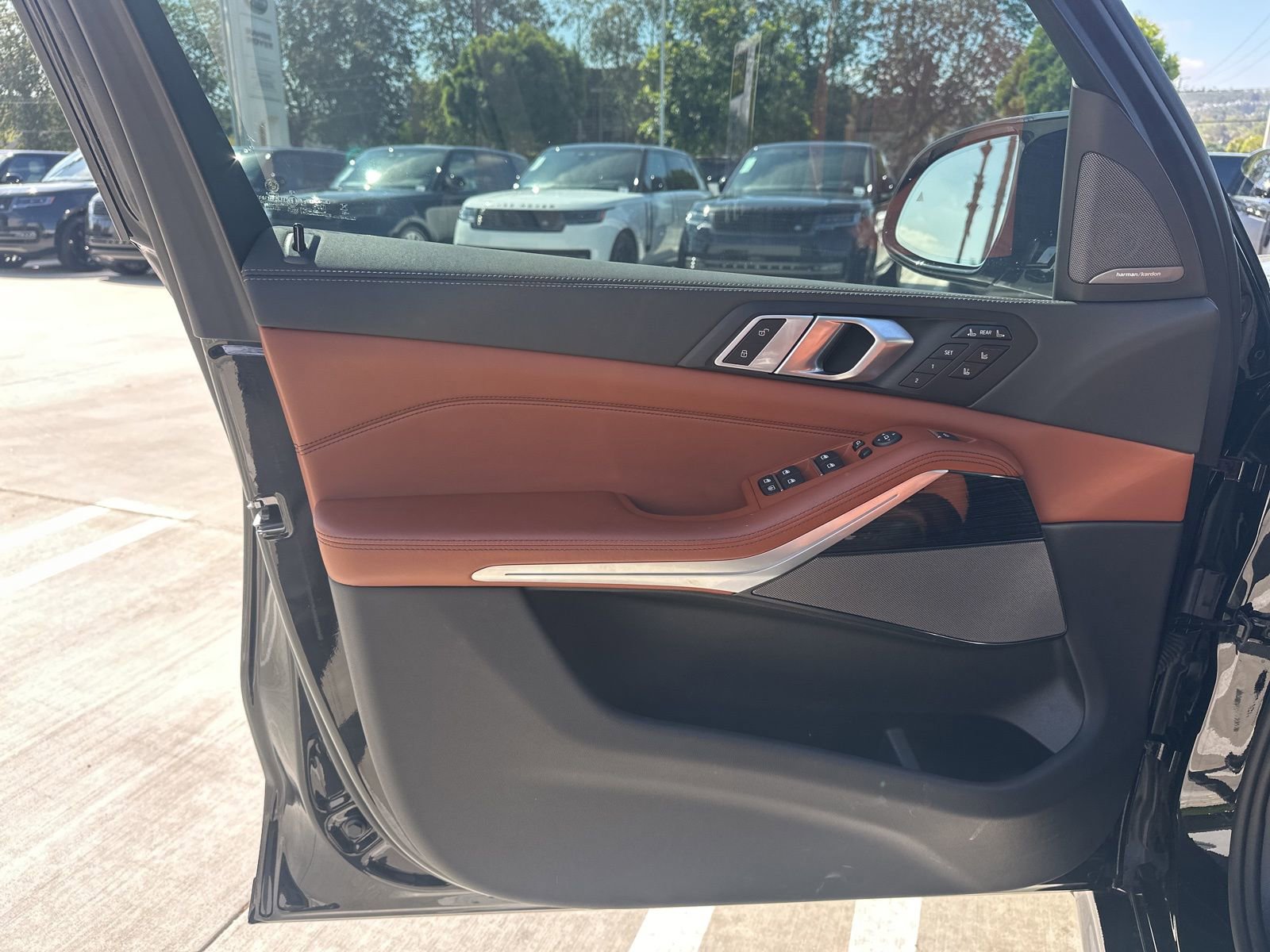 Used 2026 BMW X7 M60i image 13