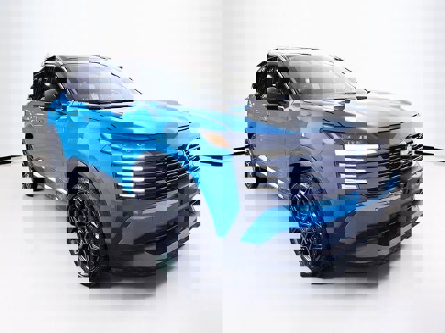 Certified 2025 Nissan Kicks SR w/ SR Premium Package image 3