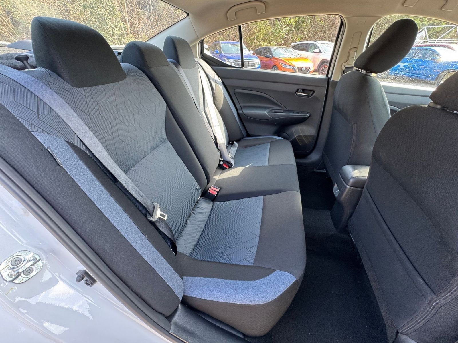 Used 2025 Nissan Versa SV image 35