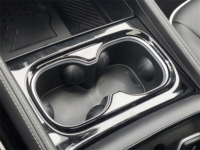 New 2026 Chrysler Pacifica Limited w/ Trailer Tow Group image 30