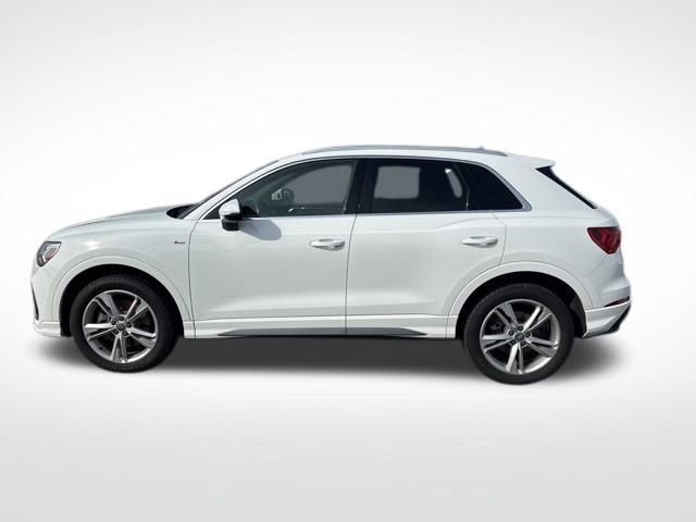 Used 2021 Audi Q3 2.0T Premium Plus w/ Premium Plus Package image 2