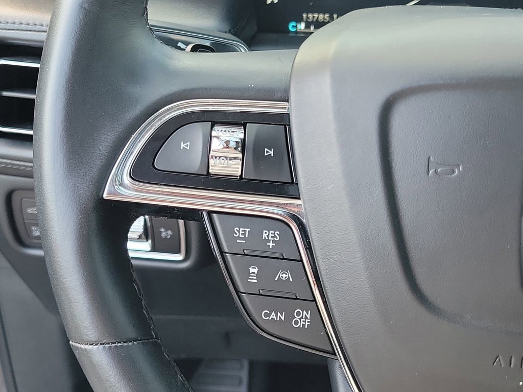 Certified 2023 Lincoln Nautilus Reserve w/ Equipment Group 201A image 29