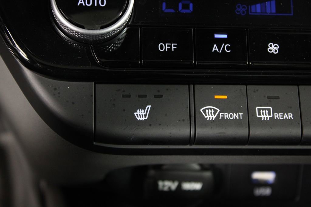 Certified 2025 Hyundai Elantra SEL FWD image 25