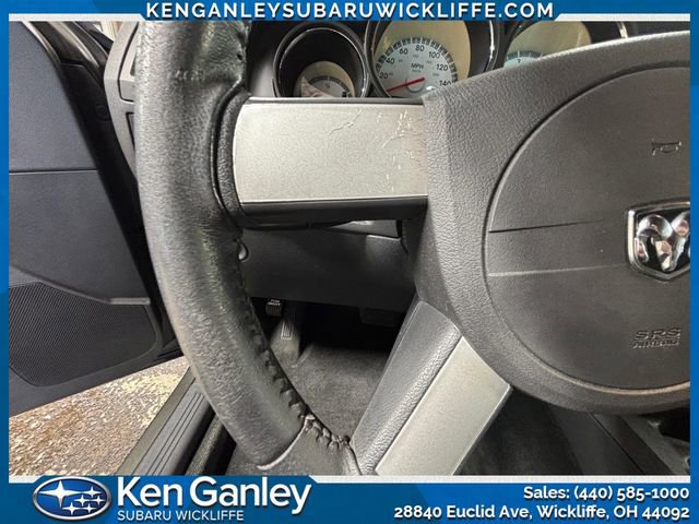 Used 2009 Dodge Challenger R/T image 14