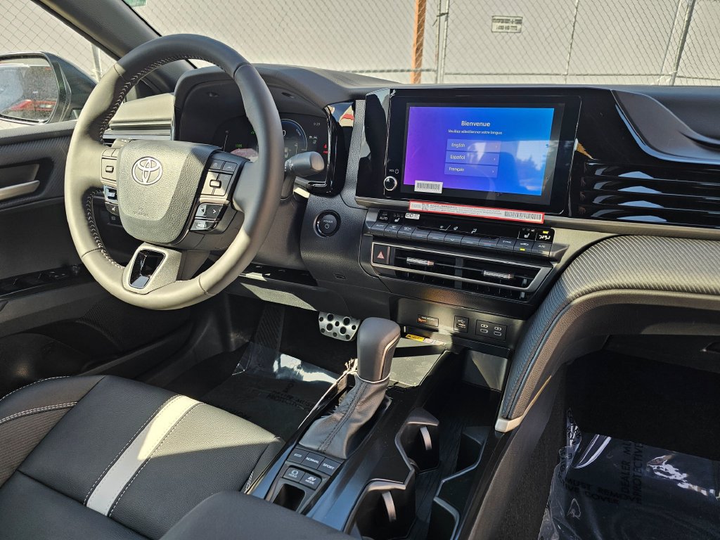 New 2026 Toyota Camry SE w/ Convenience Package AWD/4WD image 11