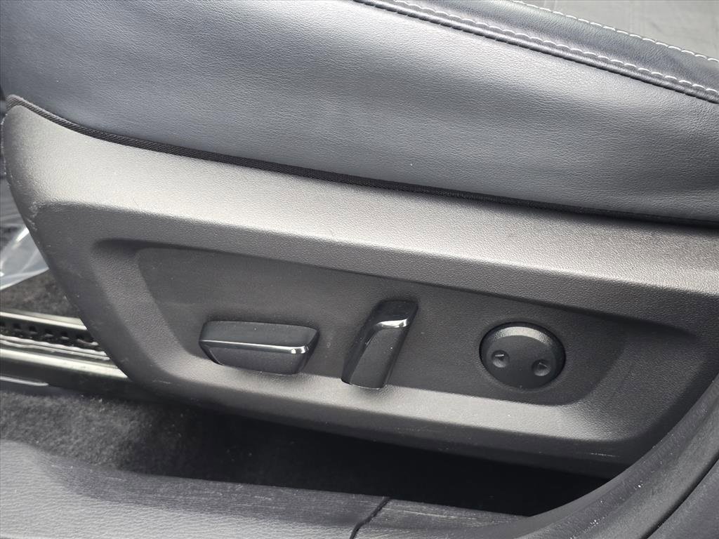 Used 2024 Mitsubishi Outlander SE image 17