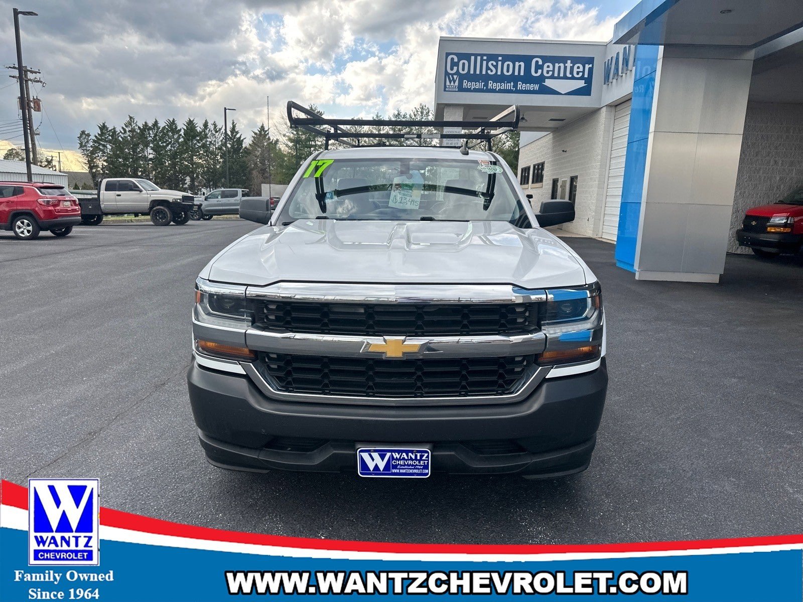 Used 2017 Chevrolet Silverado 1500 W/T RWD image 3
