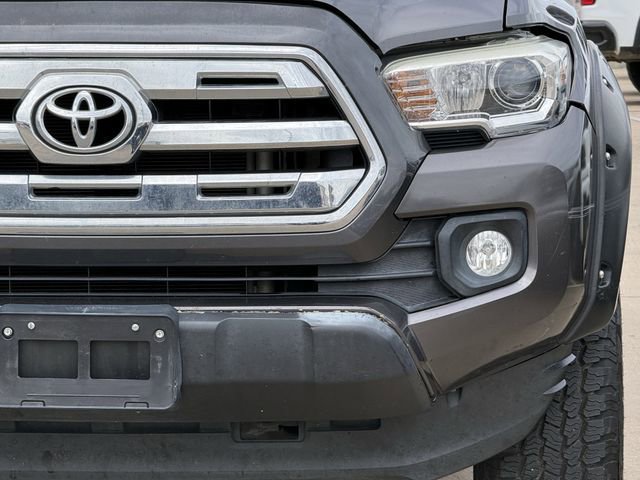 Used 2017 Toyota Tacoma SR5 RWD image 8