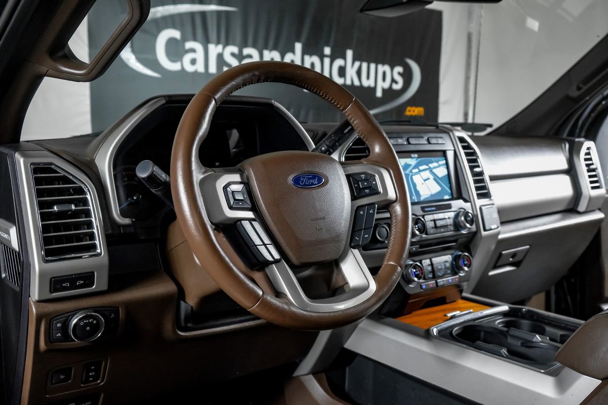 Used 2017 Ford F250 King Ranch w/ King Ranch Ultimate Package AWD/4WD image 15