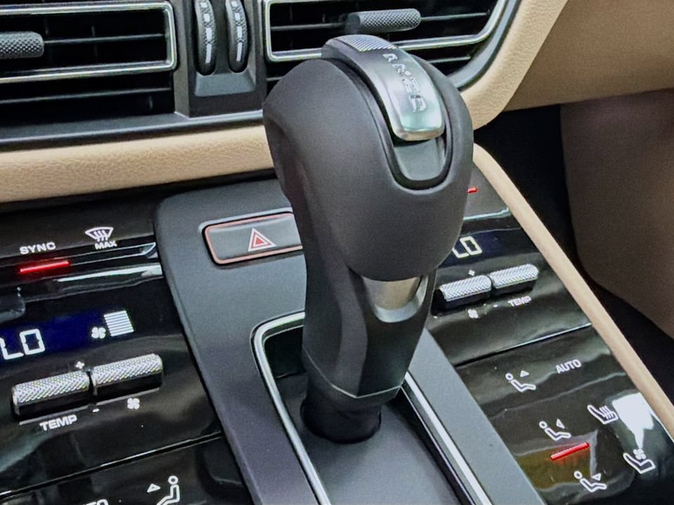 New 2026 Porsche Macan S AWD/4WD image 19