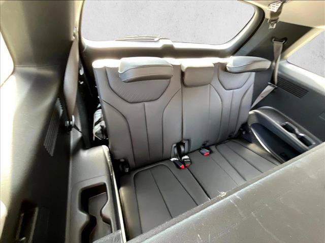Used 2024 Hyundai Palisade SEL w/ Premium Package FWD image 26