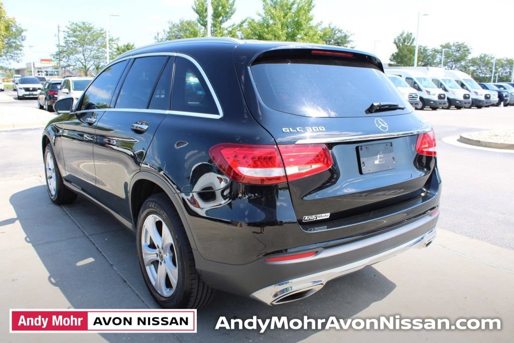 Used 2018 Mercedes-Benz GLC 300 4MATIC image 5